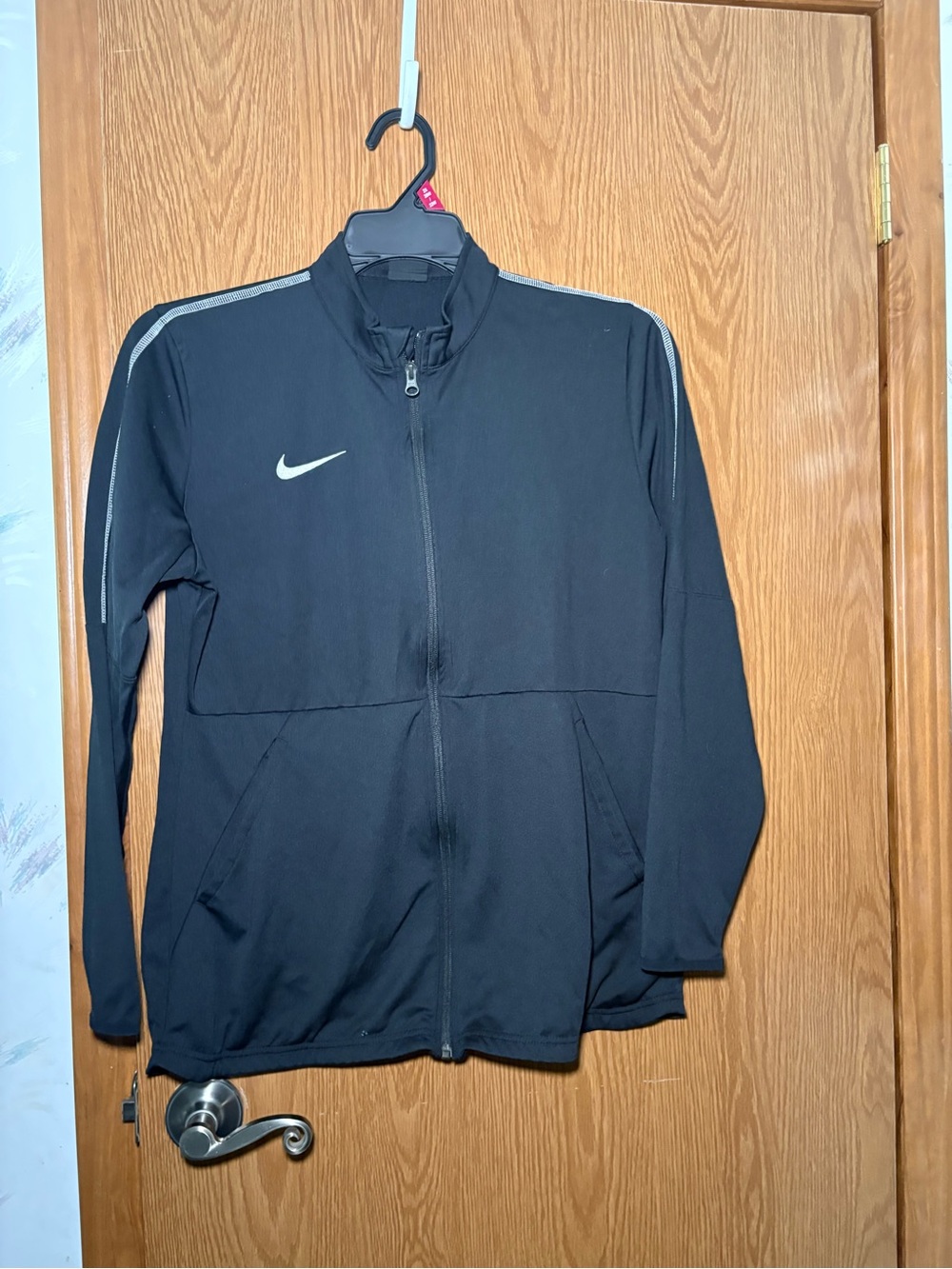 Nike Dri-FIT Full Zip Track Jacket Black Women's Large Athletic Zip-Up - Picture 2 of 4